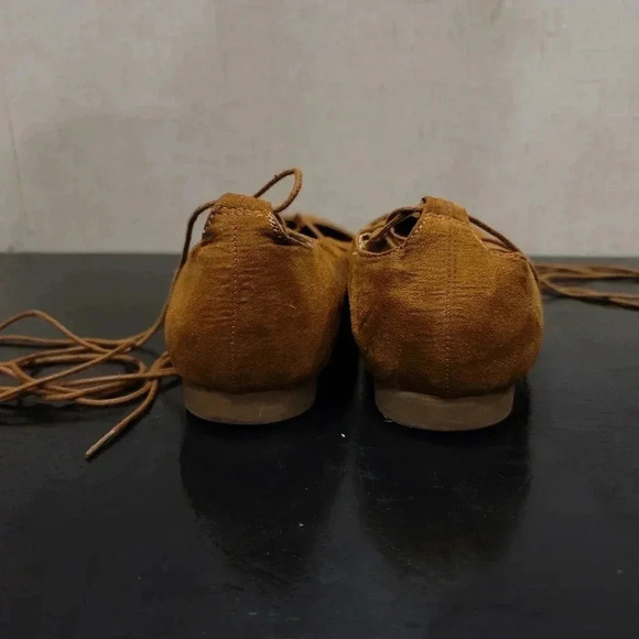 Mossimo Supply Co. Tan Camel Suede Flats Women's S - Picture 4 of 6
